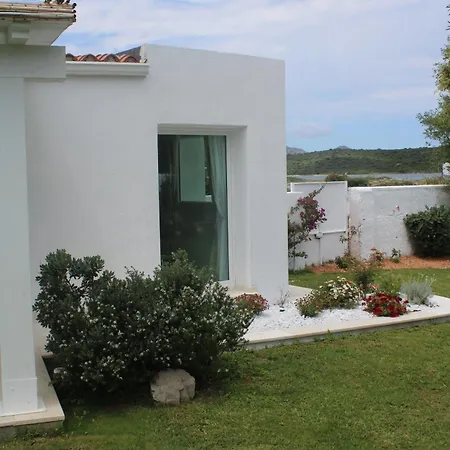 Konukevi Lido Del Faro 4*