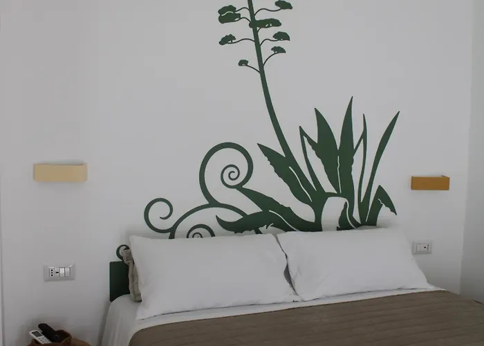 Lido Del Faro Πανσιόν 4*